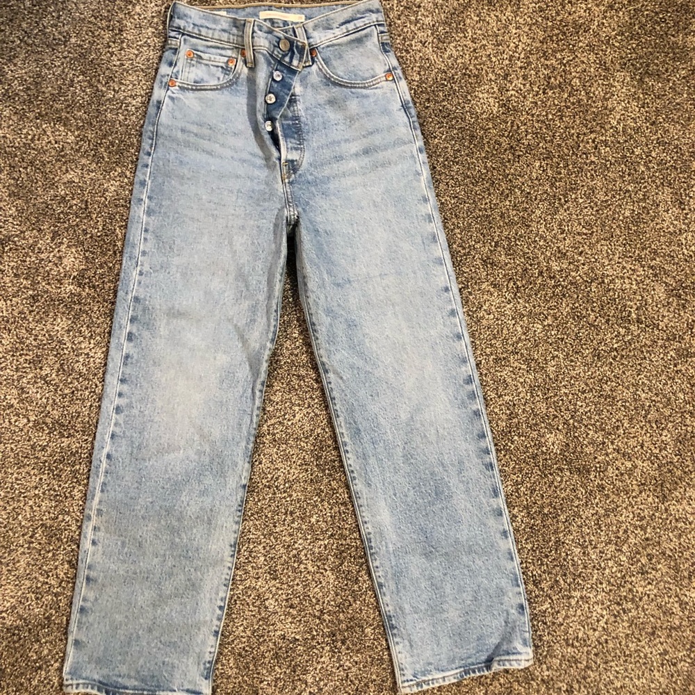 Levi’s ribcage straight jeans
